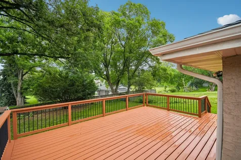 2154 William Street Roseville MN 55113