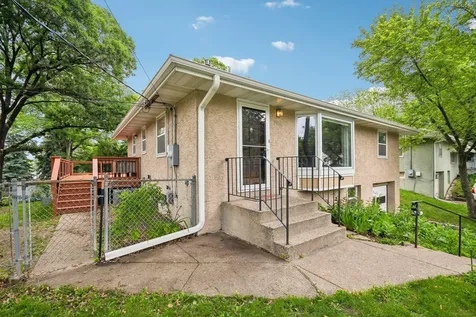 2154 William Street Roseville MN 55113
