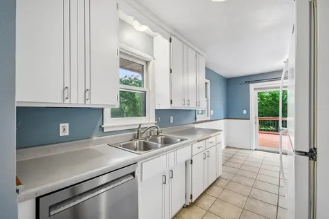 2154 William Street Roseville MN 55113