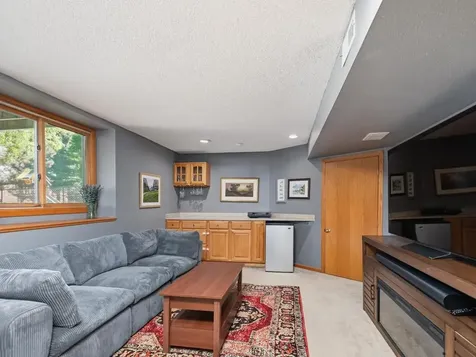 5108 W 143rd Street Savage MN 55378