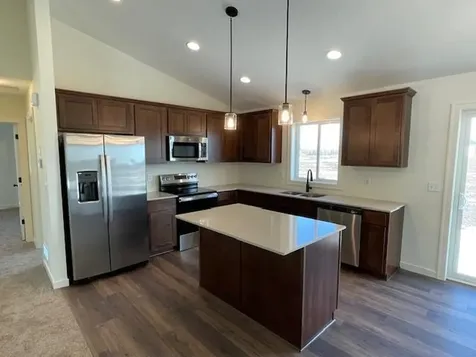 3423 Maple Drive S Cambridge MN 55008