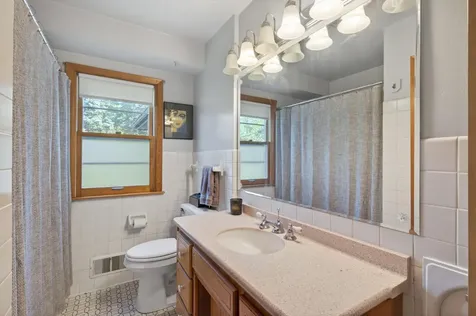 765 Rose Place Roseville MN 55113