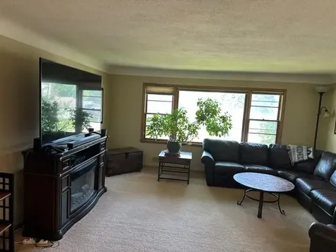 765 Rose Place Roseville MN 55113