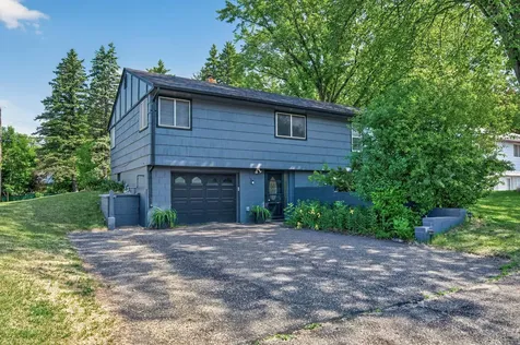 765 Rose Place Roseville MN 55113