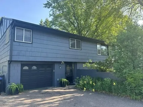 765 Rose Place Roseville MN 55113