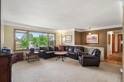 765 Rose Place Roseville MN 55113