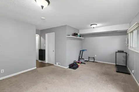 841 Evergreen Circle Burnsville MN 55337
