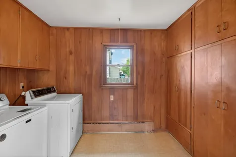 515 N Cedar Street Chaska MN 55318