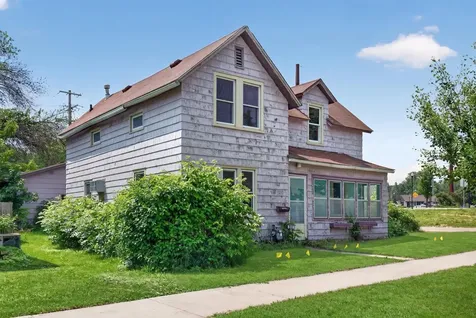 515 N Cedar Street Chaska MN 55318