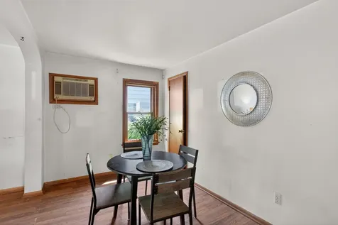 515 N Cedar Street Chaska MN 55318