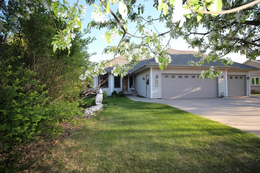 1524 Creek Lane Northfield MN 55057