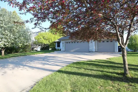1524 Creek Lane Northfield MN 55057