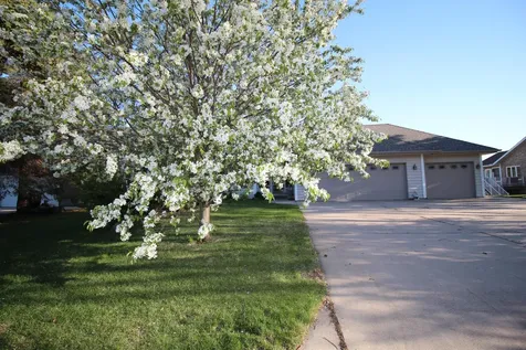 1524 Creek Lane Northfield MN 55057