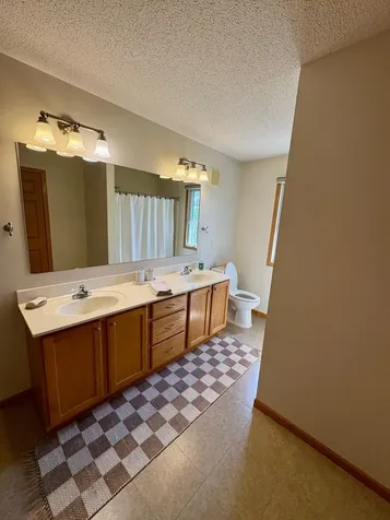 3128 Juniper Lane Woodbury MN 55125