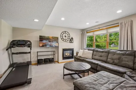 6287 Juneau Lane N Maple Grove MN 55311