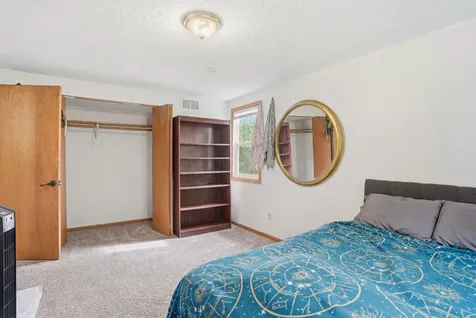 2311 53rd Avenue N Minneapolis MN 55430