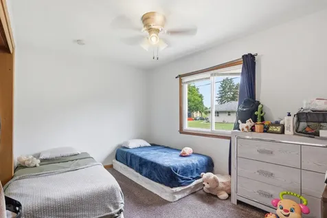2311 53rd Avenue N Minneapolis MN 55430