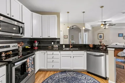 12501 Nicollet Avenue Burnsville MN 55337
