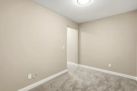 17936 Gresford Lane Lakeville MN 55044