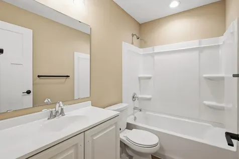 17936 Gresford Lane Lakeville MN 55044