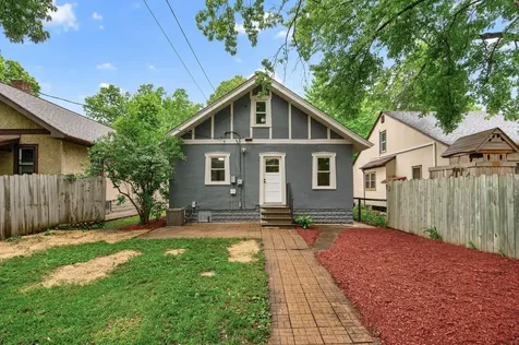 3726 Thomas Avenue N Minneapolis MN 55412