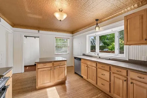 1821 Bohland Avenue Saint Paul MN 55116