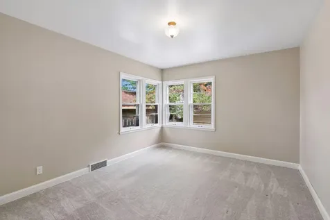 1821 Bohland Avenue Saint Paul MN 55116