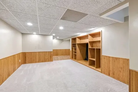 1821 Bohland Avenue Saint Paul MN 55116