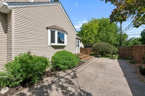 1821 Bohland Avenue Saint Paul MN 55116