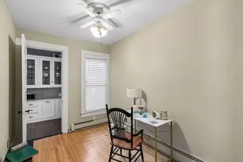 593 Laurel Avenue Saint Paul MN 55102