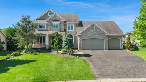 1634 Isabella Parkway Chaska MN 55318