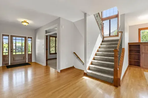 1634 Isabella Parkway Chaska MN 55318