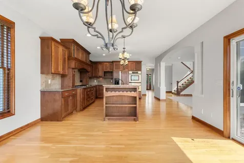 1634 Isabella Parkway Chaska MN 55318