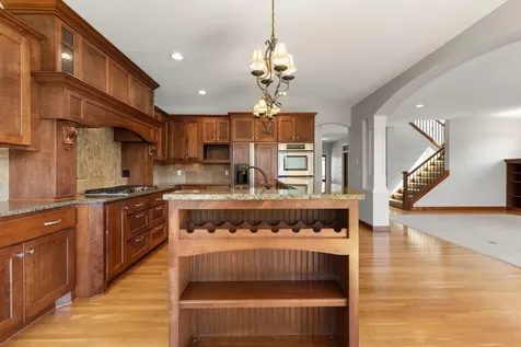 1634 Isabella Parkway Chaska MN 55318