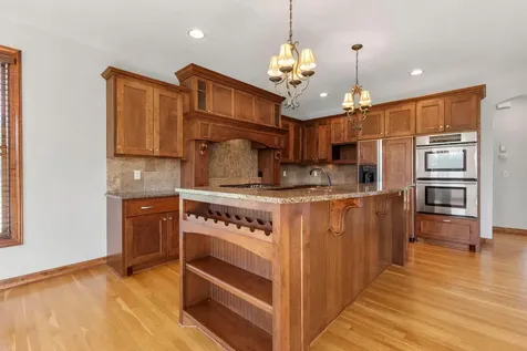 1634 Isabella Parkway Chaska MN 55318