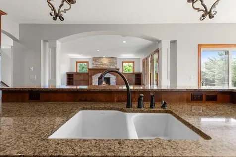 1634 Isabella Parkway Chaska MN 55318