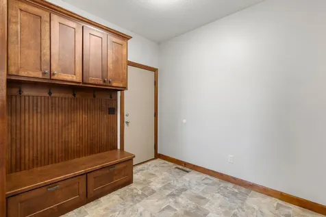 1634 Isabella Parkway Chaska MN 55318