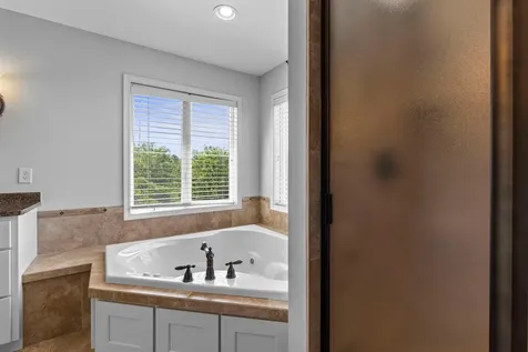 1634 Isabella Parkway Chaska MN 55318