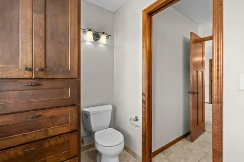 1634 Isabella Parkway Chaska MN 55318
