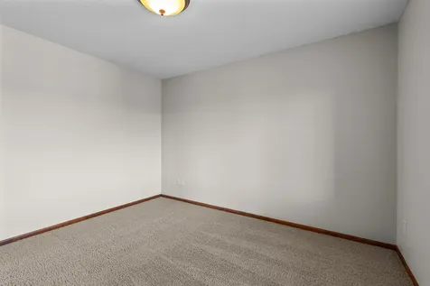 1634 Isabella Parkway Chaska MN 55318