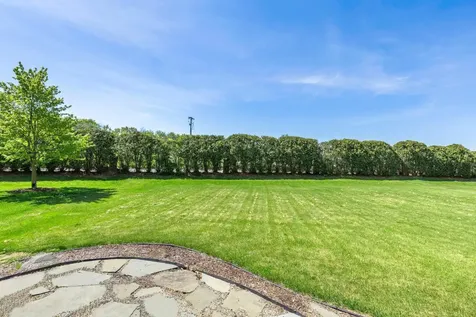 1634 Isabella Parkway Chaska MN 55318