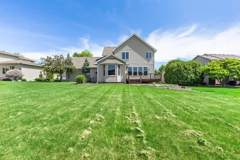1634 Isabella Parkway Chaska MN 55318