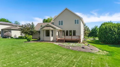 1634 Isabella Parkway Chaska MN 55318
