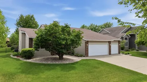 2608 25th Avenue S Fargo ND 58103