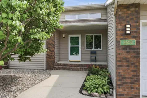 2608 25th Avenue S Fargo ND 58103