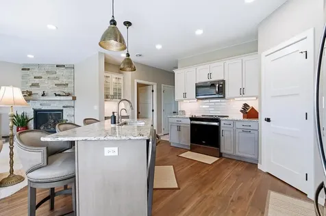 905 Andrew Street Marshall MN 56258
