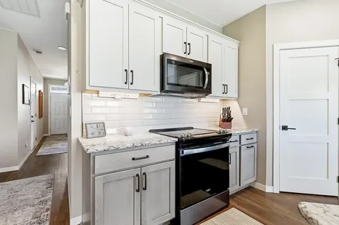 905 Andrew Street Marshall MN 56258