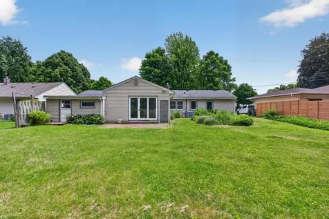 2071 Lindy Avenue Roseville MN 55113