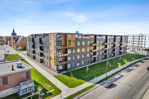 200 4th Avenue N Fargo ND 58102