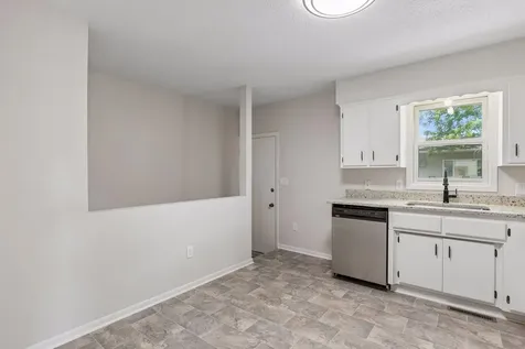 310 18th Avenue SE Cambridge MN 55008